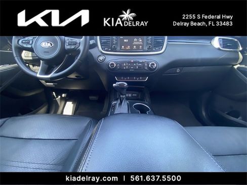 Used 2017 Kia Sorento EX image 11