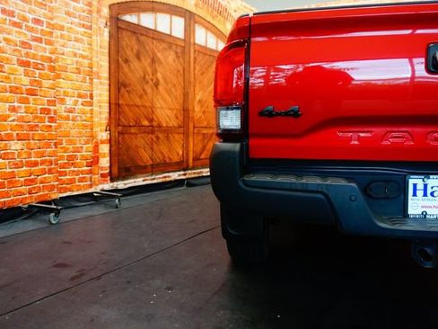 Used 2019 Toyota Tacoma SR5 AWD/4WD image 63