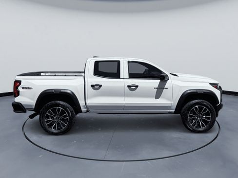 Used 2026 Chevrolet Colorado Trail Boss AWD/4WD image 4