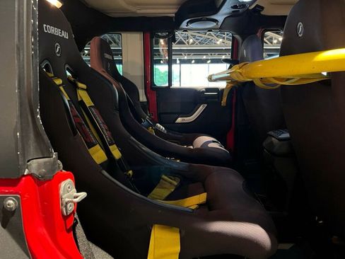 Used 2014 Jeep Wrangler Unlimited Rubicon w/ Max Tow Package image 33