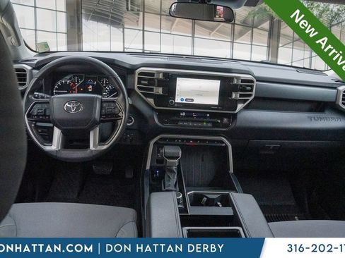 Used 2022 Toyota Tundra SR5 AWD/4WD image 4