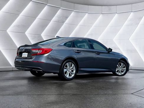 Used 2019 Honda Accord LX image 8