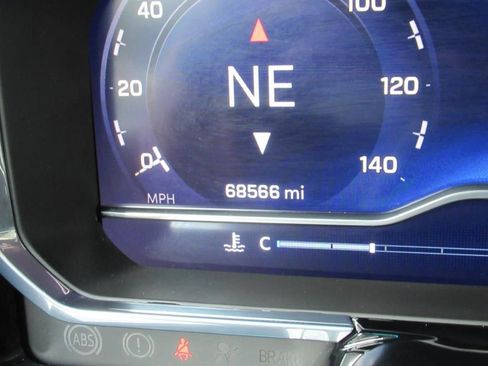 Used 2024 Chevrolet Silverado 2500 LTZ w/ LTZ Convenience Package image 36