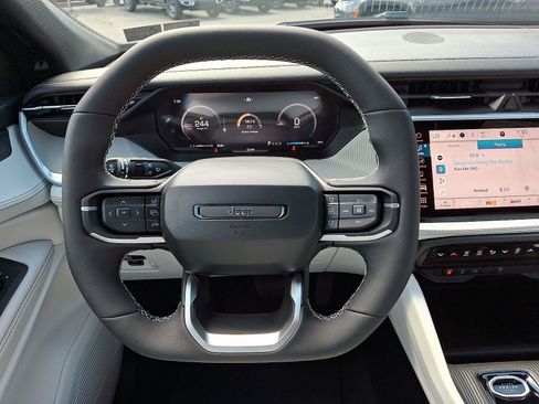 New 2026 Jeep Cherokee Limited AWD/4WD image 14