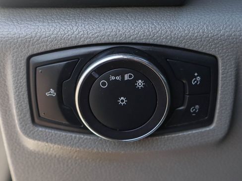 Used 2019 Ford F250 XL image 13