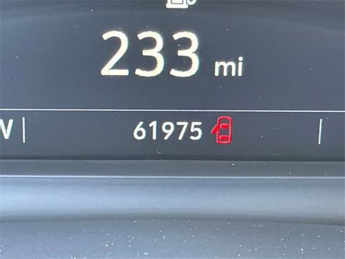 Used 2021 Cadillac XT5 Premium Luxury image 28