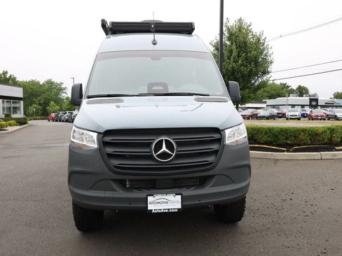 Used 2025 Mercedes-Benz Sprinter 2500 image 8