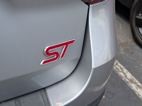 Used 2022 Ford Explorer ST w/ Equipment Group 401A image 21