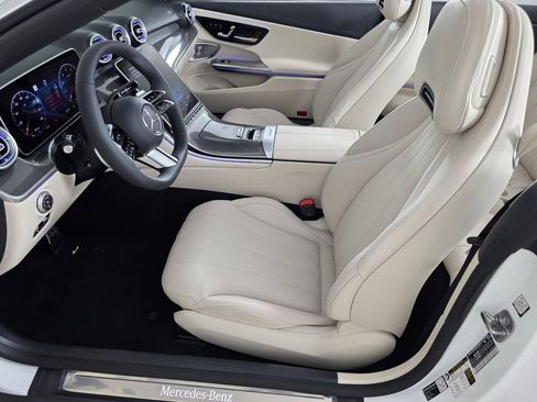 New 2027 Mercedes-Benz CLE 300 4MATIC Cabriolet image 6