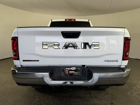 Used 2026 RAM 2500 Big Horn AWD/4WD image 7