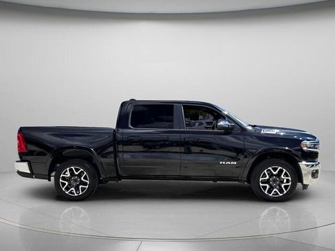 Used 2026 RAM 1500 Laramie AWD/4WD image 5