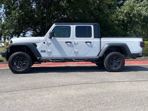 Used 2021 Jeep Gladiator Sport w/ Trailer Tow Package AWD/4WD image 9