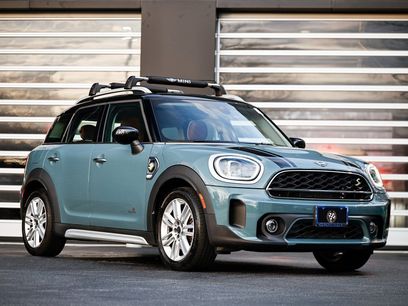 Used 2023 MINI Cooper Countryman SE w/ Signature Upholstery Package