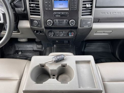 Used 2023 Ford E-350 and Econoline 350 Super Duty w/ Driver's Safety Package image 13