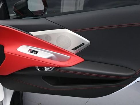 Used 2024 Chevrolet Corvette Z06 RWD image 30
