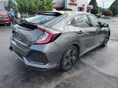 Used 2018 Honda Civic EX image 4