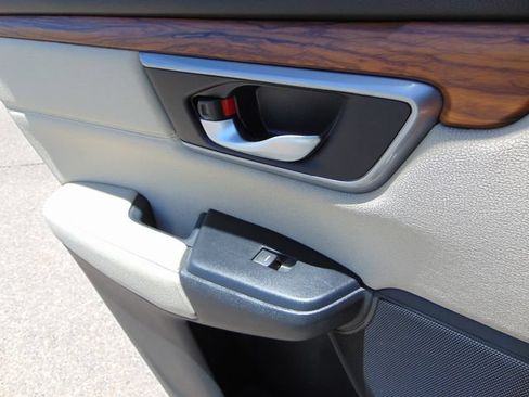 Used 2017 Honda CR-V EX image 24