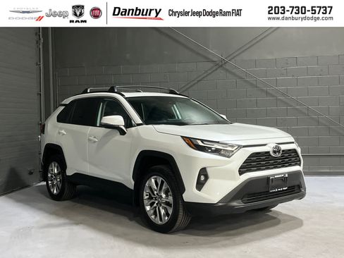 Used 2025 Toyota RAV4 XLE Premium w/ Weather Package AWD/4WD image 1