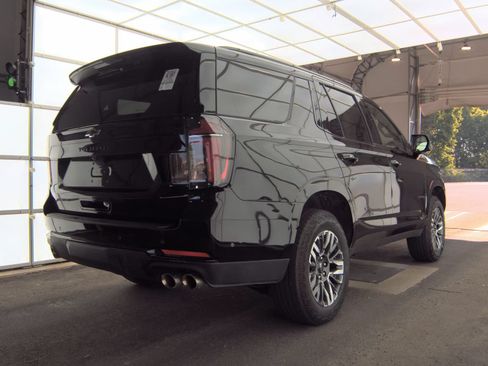 Used 2026 Chevrolet Tahoe Z71 AWD/4WD image 4