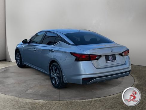 Used 2020 Nissan Altima 2.5 S image 5