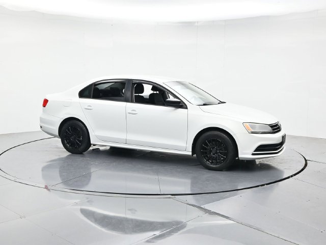 Used 2015 Volkswagen Jetta S FWD image 3