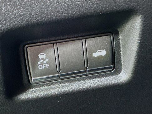 Used 2022 INFINITI Q60 3.0t Luxe w/ Style Package image 21