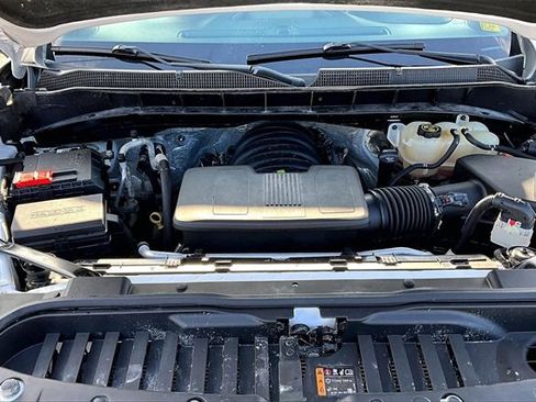 Used 2020 Chevrolet Silverado 1500 LTZ w/ LTZ Convenience Package image 31