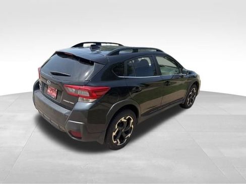 Used 2023 Subaru Crosstrek 2.5i Limited w/ Moonroof Package AWD/4WD image 3