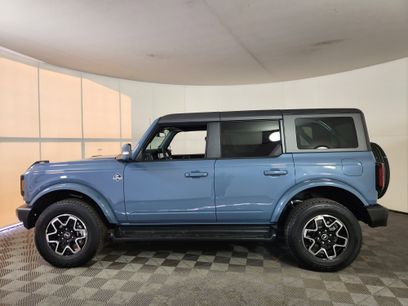 New 2025 Ford Bronco Outer Banks