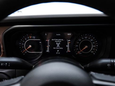 Used 2025 Jeep Gladiator Rubicon w/ Safety Group image 61