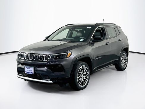 Used 2023 Jeep Compass Limited w/ Elite Group AWD/4WD image 1