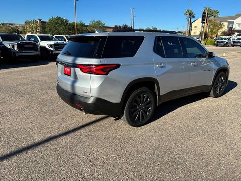 Used 2022 Chevrolet Traverse RS AWD/4WD image 5