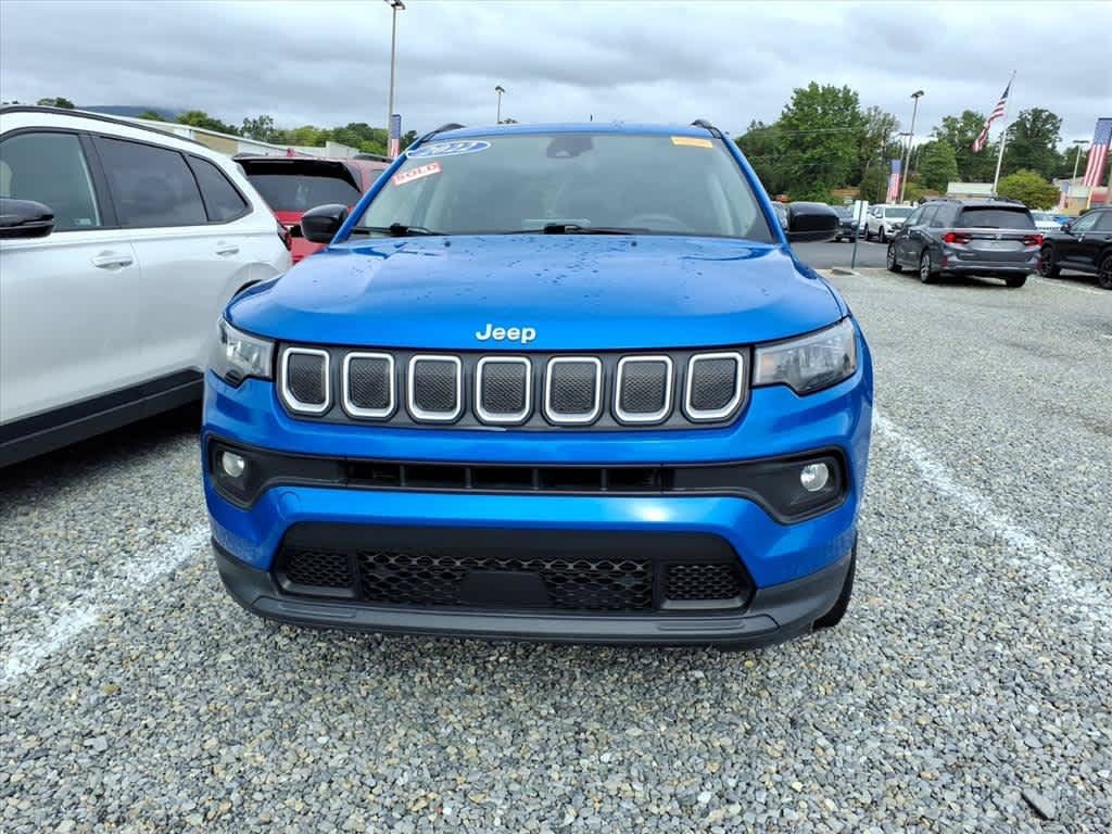 Used 2022 Jeep Compass Latitude AWD/4WD image 6
