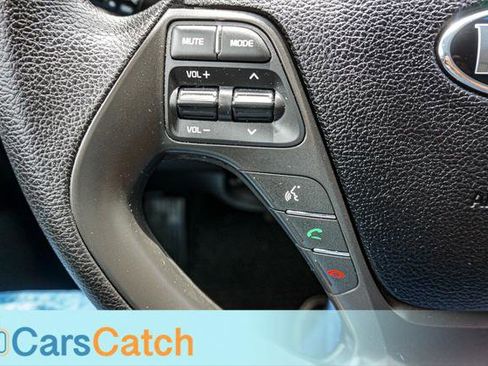 Used 2017 Kia Forte LX w/ LX Popular Package FWD image 30