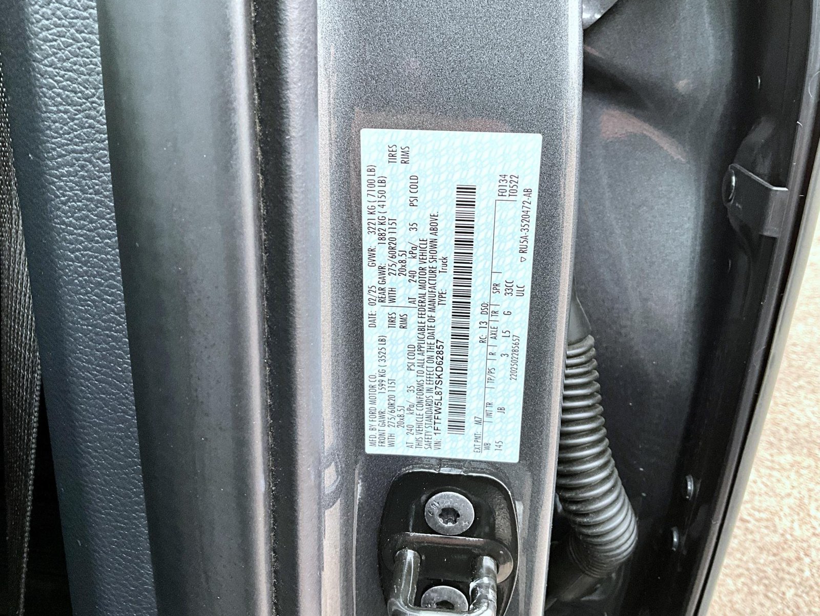 Used 2025 Ford F150 Lariat w/ Equipment Group 501A Mid AWD/4WD image 25