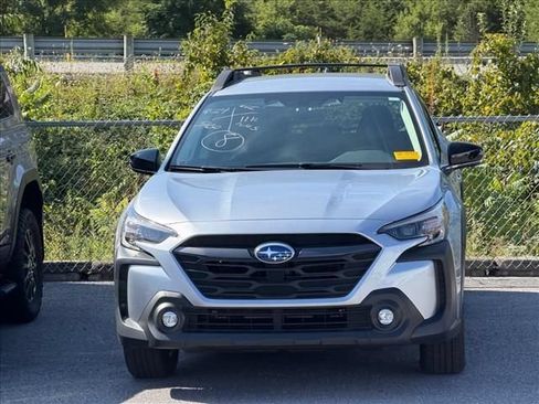 Used 2025 Subaru Outback Premium w/ Popular Package #1A AWD/4WD image 5