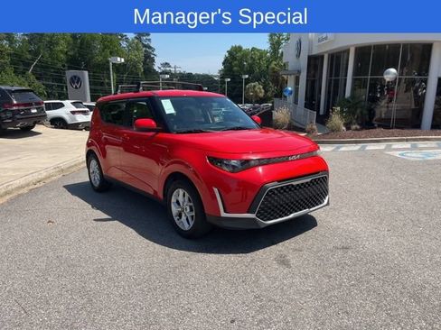 Used 2023 Kia Soul LX w/ LX Technology Package FWD image 1