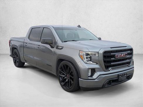 Used 2020 GMC Sierra 1500 Elevation w/ Elevation Value Package image 3