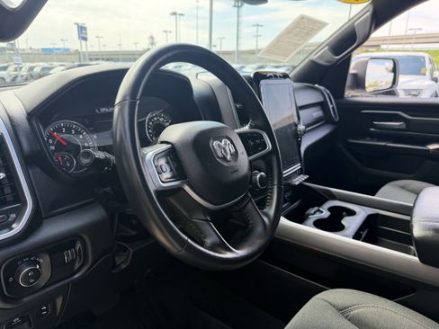 Used 2023 RAM 1500 Big Horn AWD/4WD image 34