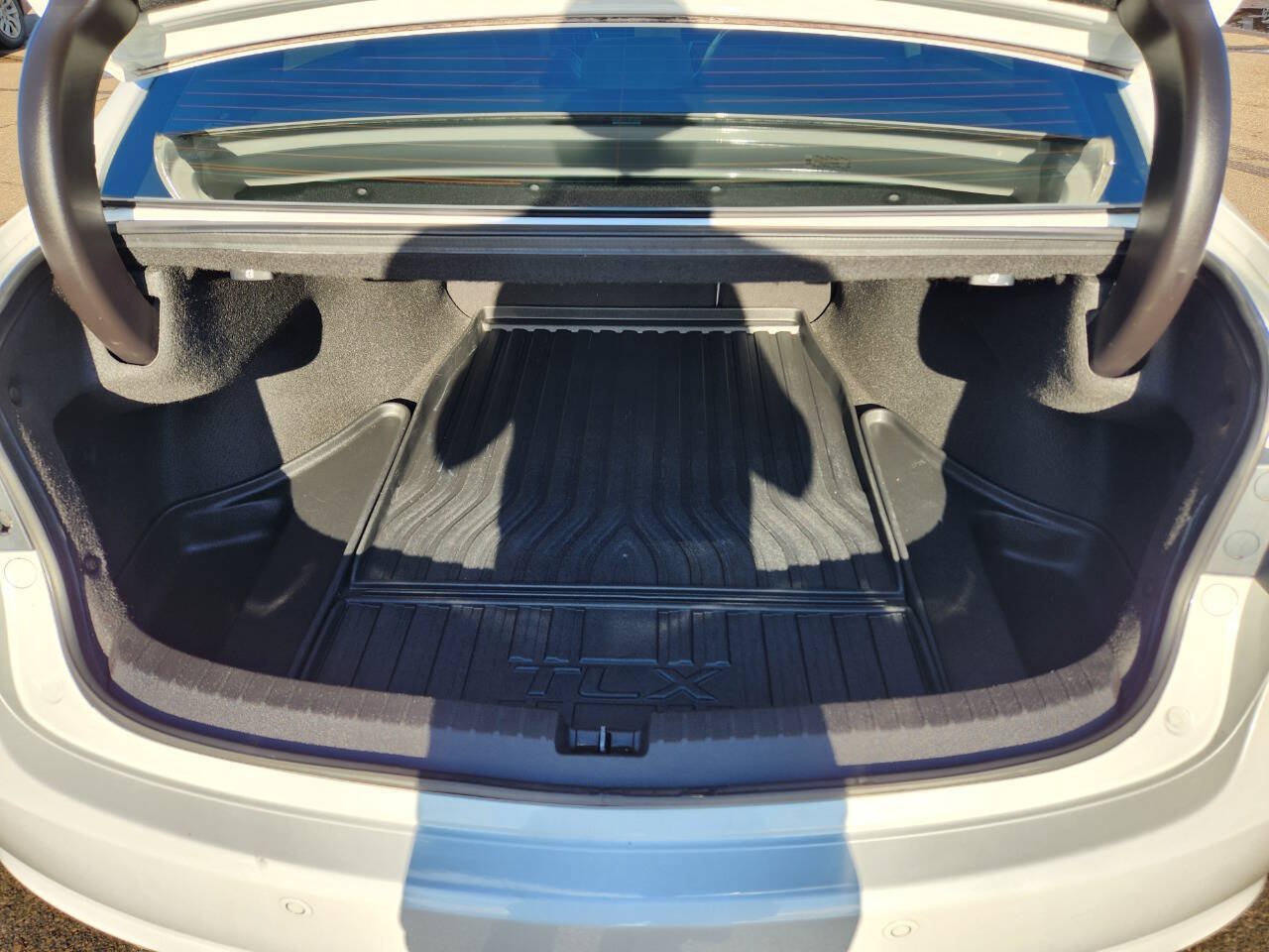 Used 2015 Acura TLX w/ Advance Package FWD image 29