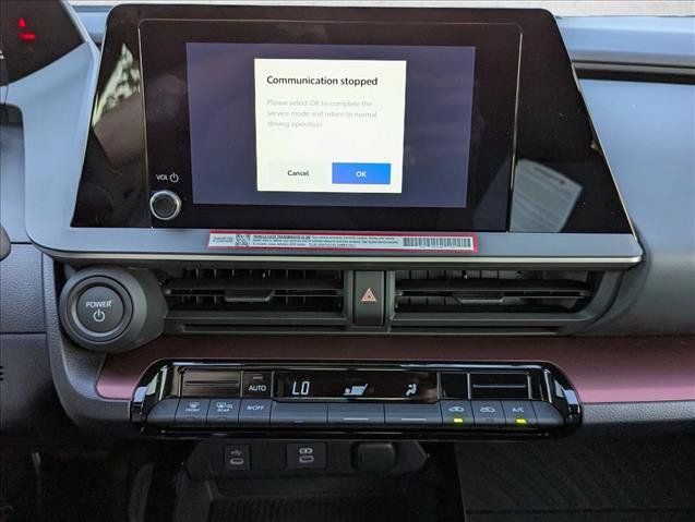 New 2026 Toyota Prius Plug-In Hybrid FWD image 12