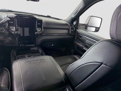 Used 2023 RAM 3500 Limited AWD/4WD image 16