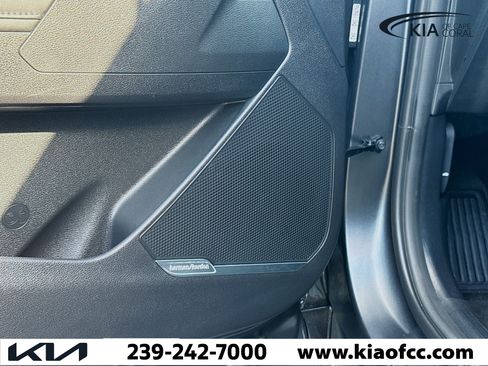 Used 2024 Kia Sportage SX Prestige image 23