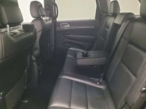 Used 2020 Jeep Grand Cherokee Limited RWD image 18
