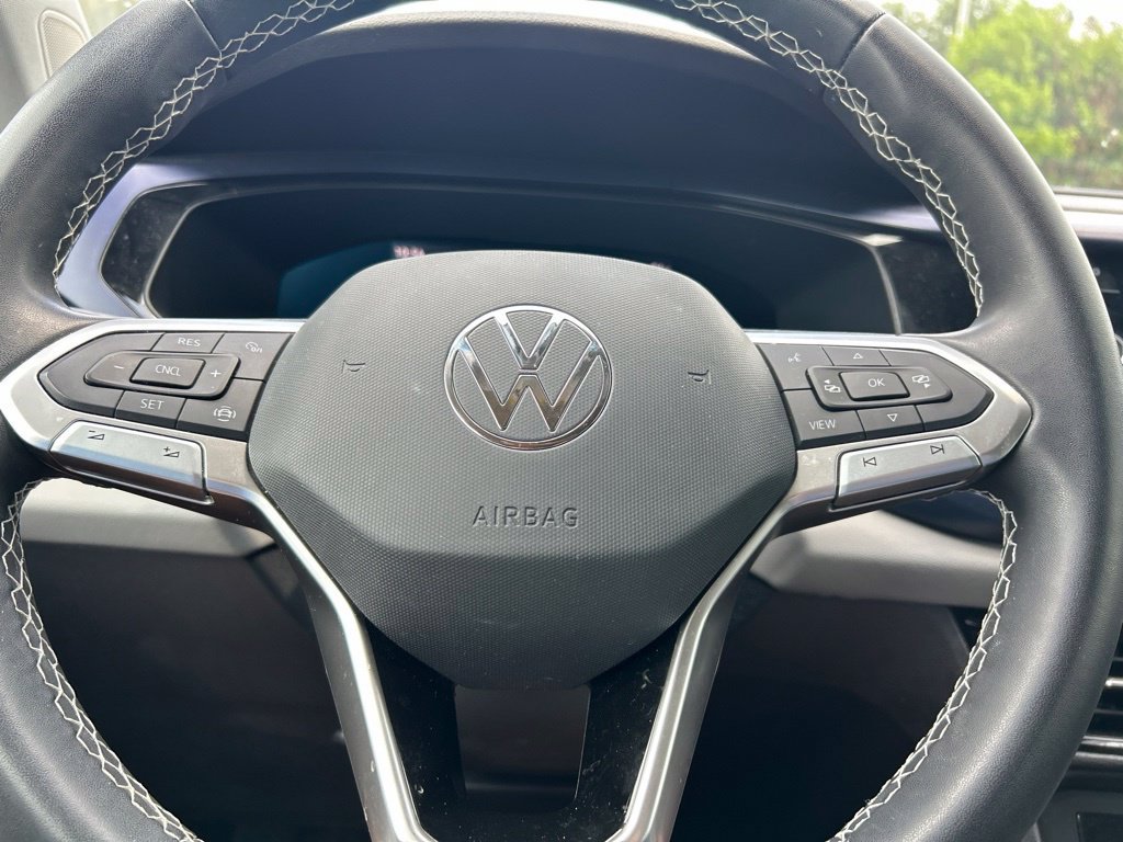 Used 2022 Volkswagen Taos SE FWD image 24