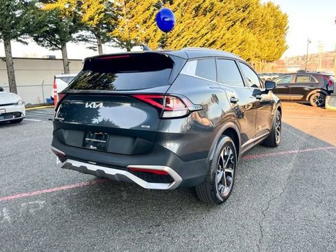 Used 2023 Kia Sportage EX image 7