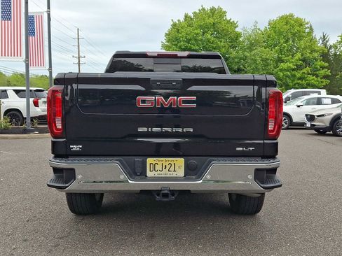 Used 2023 GMC Sierra 1500 SLT w/ SLT Premium Plus Package AWD/4WD image 5