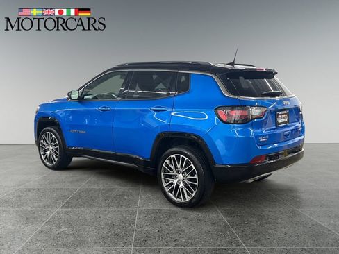 Used 2023 Jeep Compass Limited w/ Elite Group AWD/4WD image 5