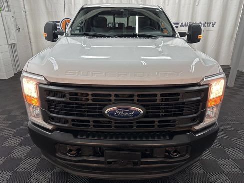 Used 2023 Ford F350 XL w/ XL Driver Assist Package AWD/4WD image 4