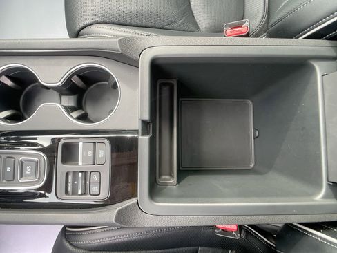 Used 2023 Honda Pilot Elite image 21